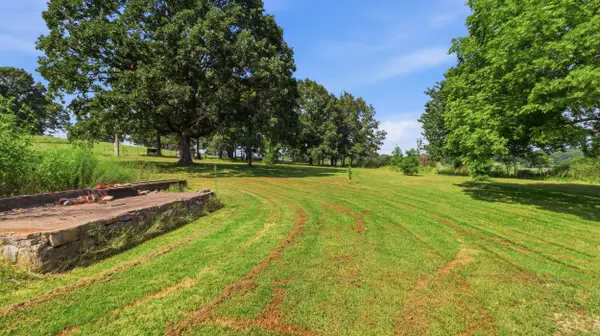 288 County Road 539, Gainesville, MO 65655