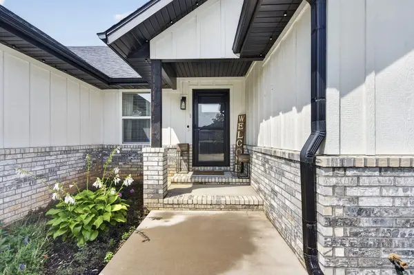 4247 Tuscany CIR, Ozark, MO 65721