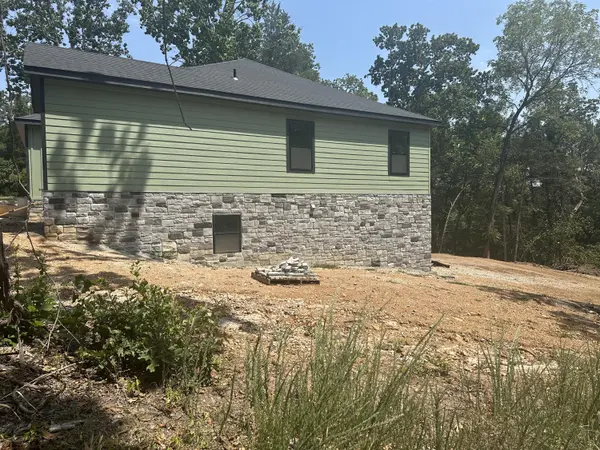 22542 Dove DR, Golden, MO 65658