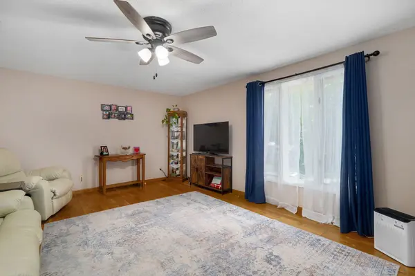 2625 W Village LN, Springfield, MO 65807