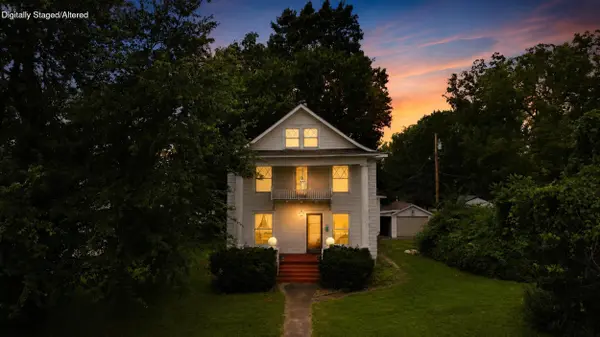 511 Mcnatt AVE, Aurora, MO 65605