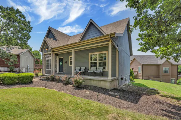 161 Foggy Bay LN, Hollister, MO 65672