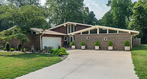 2266 E Sunset ST, Springfield, MO 65804