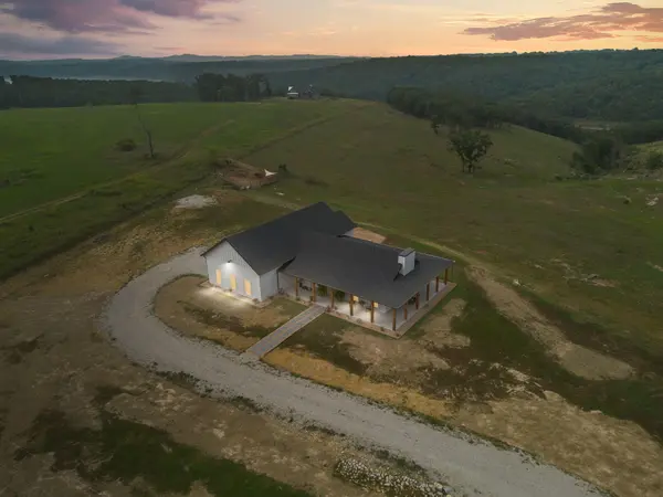 290 Mckee DR, Cedarcreek, MO 65627