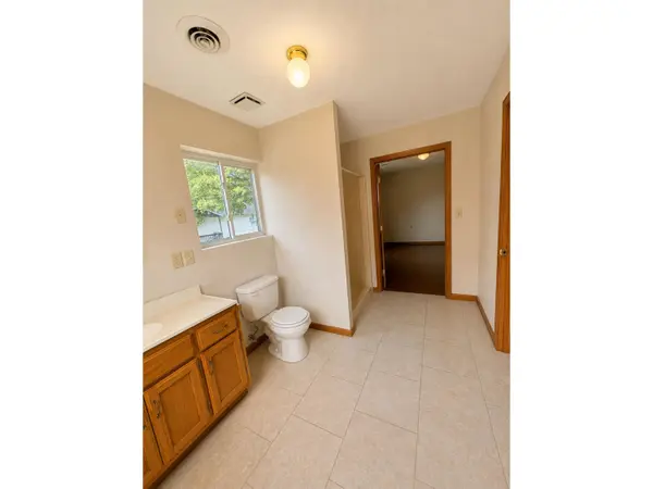 813 S Hazel ST, Mt Vernon, MO 65712