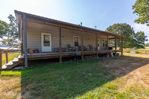 13916 State Route 17, West Plains, MO 65775