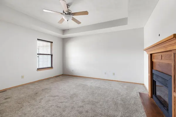 785 W Apache ST, Republic, MO 65738