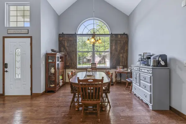 45 Stone Ridge CT, Strafford, MO 65757