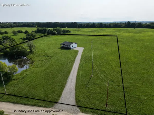 192 S Crossway RD, Marshfield, MO 65706