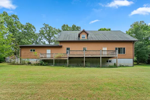 1161 Secluded Acres RD, Forsyth, MO 65653