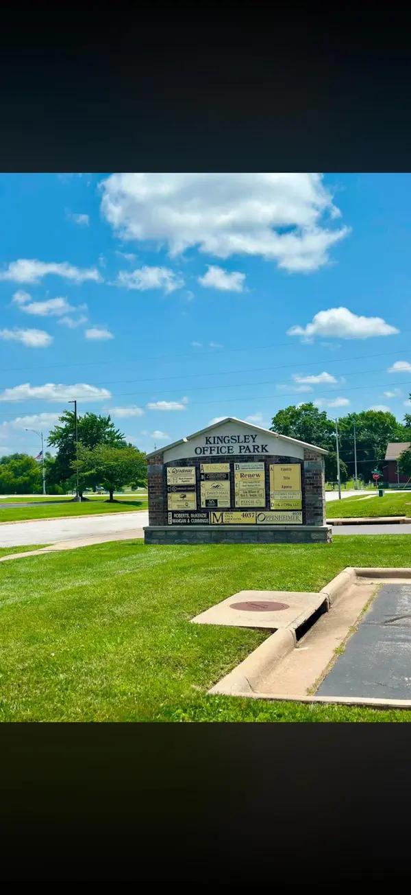 1350 E Kingsley ST ## A101, Springfield, MO 65804