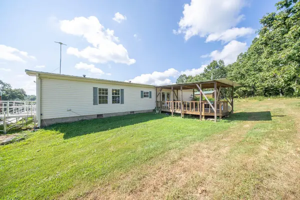 13917 County Road 6910, Caulfield, MO 65626