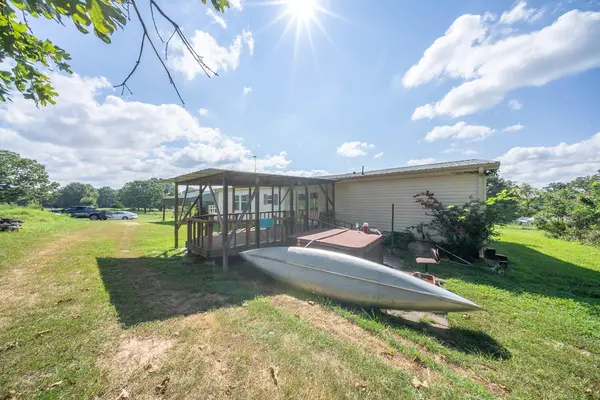 13917 County Road 6910, Caulfield, MO 65626