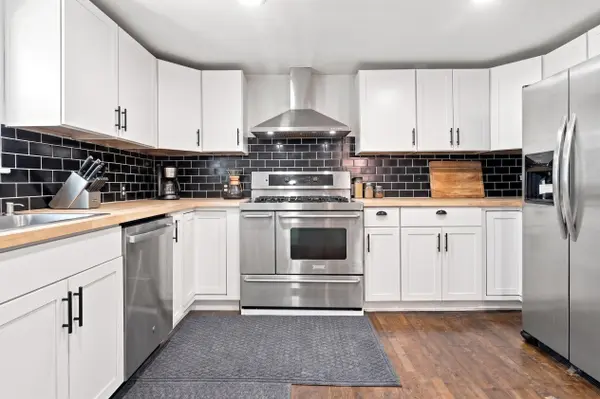 623 S Center ST, Granby, MO 64844