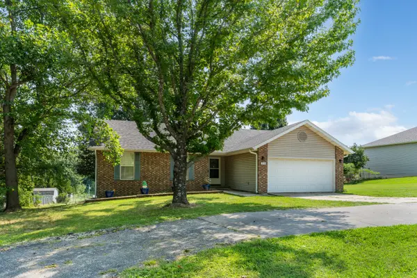 750 Banning ST, Marshfield, MO 65706
