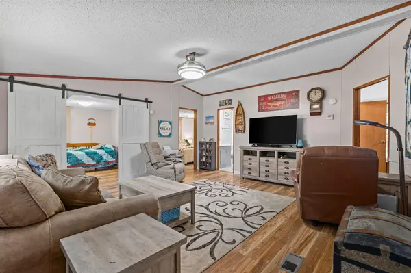 156 Badger LN, Kissee Mills, MO 65680