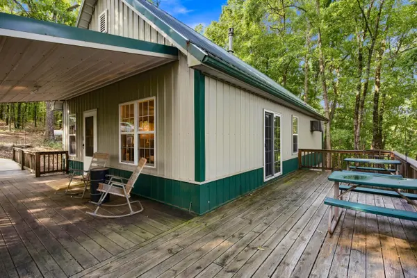 24709 Wolfe RD, Washburn, MO 65772
