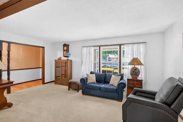 5026 S Charleston AVE, Springfield, MO 65804