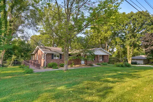 3060 E Gasconade ST, Springfield, MO 65804