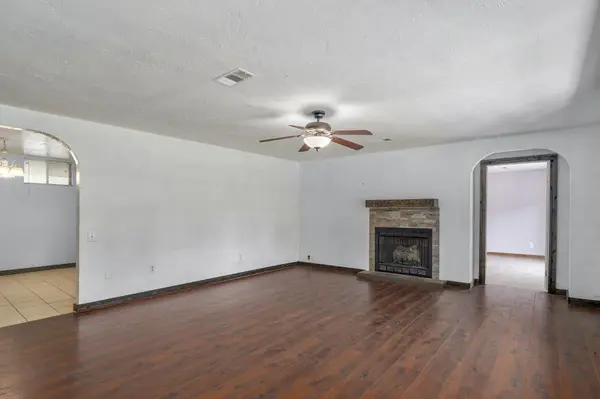 18803 Lawrence 2100, Mt Vernon, MO 65712