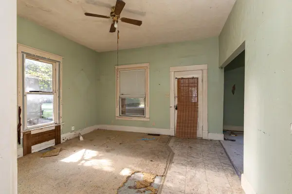 1717 W Atlantic ST, Springfield, MO 65803
