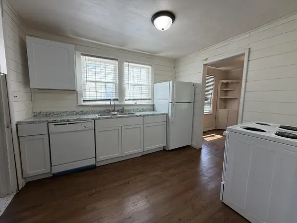800 N Marion AVE, Springfield, MO 65802