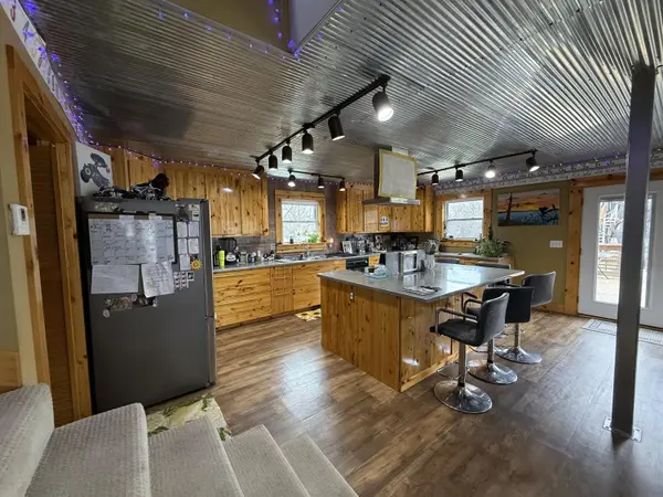 615 W Benton ST, Buffalo, MO 65622