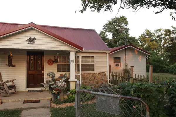 418 Alma ST, Taneyville, MO 65759