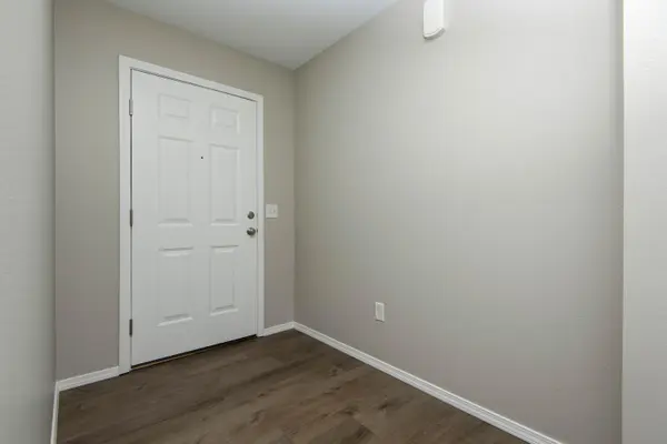2463 W Cedar Creek DR, Springfield, MO 65803
