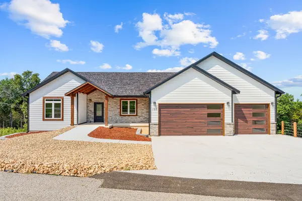 187 Silver Sunset LN, Kimberling City, MO 65686