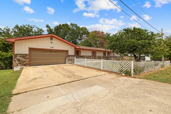 718 Baker ST, Forsyth, MO 65653