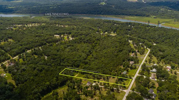 613 Lake Ranch RD, Kissee Mills, MO 65680