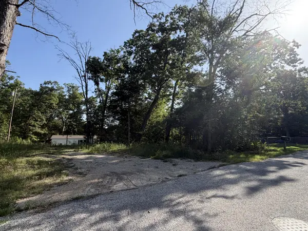 194 Missouri Bend, Rockaway Beach, MO 65740