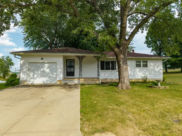 330 S Archer AVE, Hartville, MO 65667