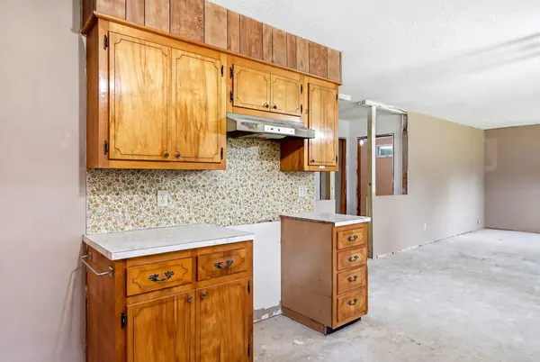 2272 King RD, Mountain Grove, MO 65711