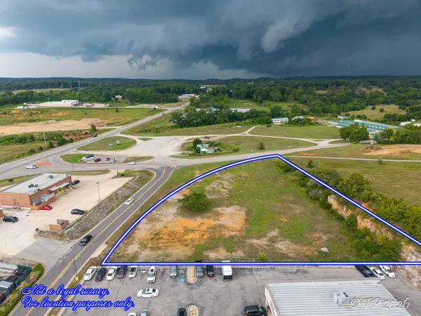 000 Mitchell RD, West Plains, MO 65775