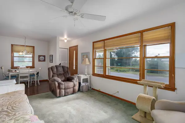 609 Seneker AVE, Mt Vernon, MO 65712