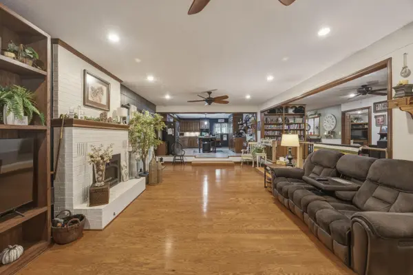 3219 Moorhead DR, Joplin, MO 64804