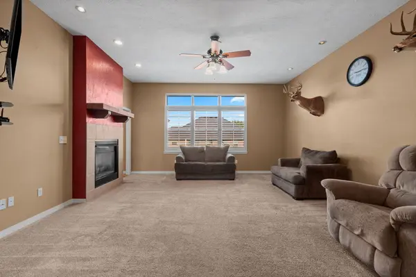 424 Columbine ST, Rogersville, MO 65742
