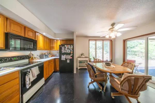 284 Hoot Owl Lane, Caulfield, MO 65626