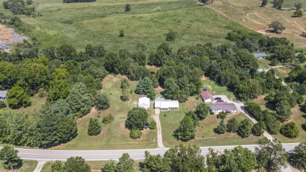 1619 U.S. 160, Caulfield, MO 65626