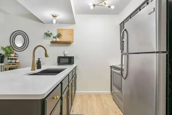 412 Notch LN #1, Branson West, MO 65737