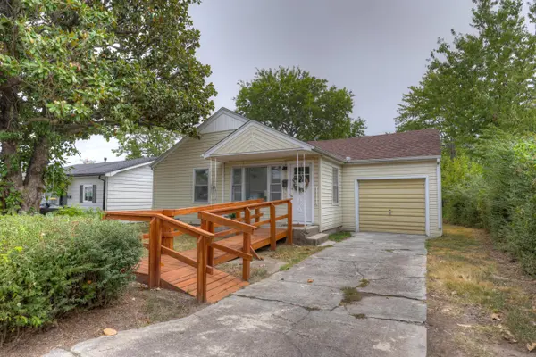 1418 W 5th ST, Joplin, MO 64801