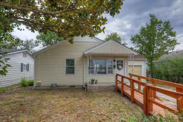 1418 W 5th ST, Joplin, MO 64801