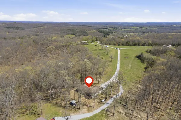 1329 S State Highway Uu, Chadwick, MO 65629