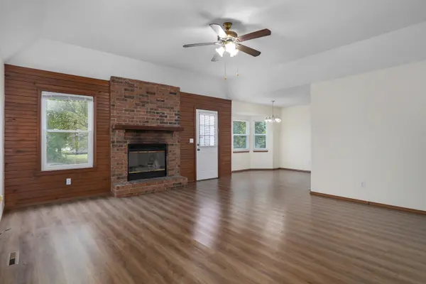 515 W Edgewood ST, Springfield, MO 65807
