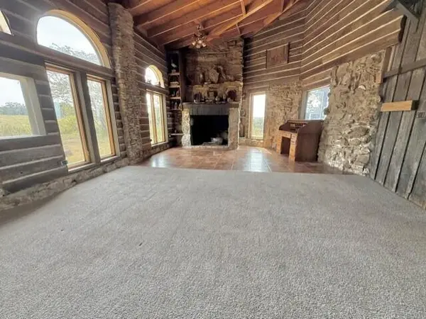 15309 E State Highway 90, Washburn, MO 65772