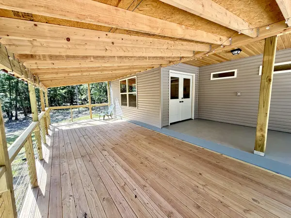 16428 State Highway H, Elk Creek, MO 65464