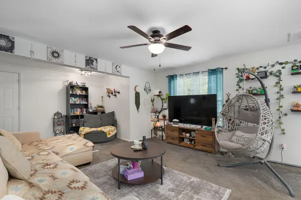 2633 W Phelps ST, Springfield, MO 65802