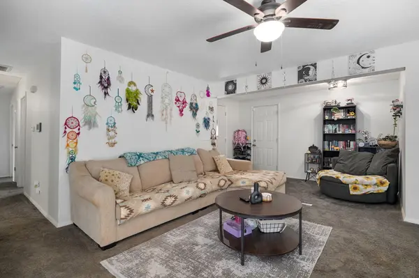 2633 W Phelps ST, Springfield, MO 65802